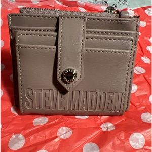 Steve MADDEN